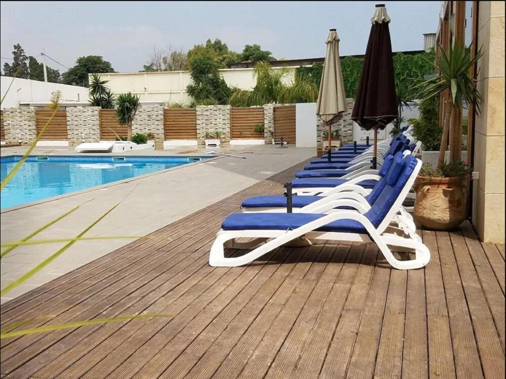 Le Zenith Hotel Oran Bagian luar foto