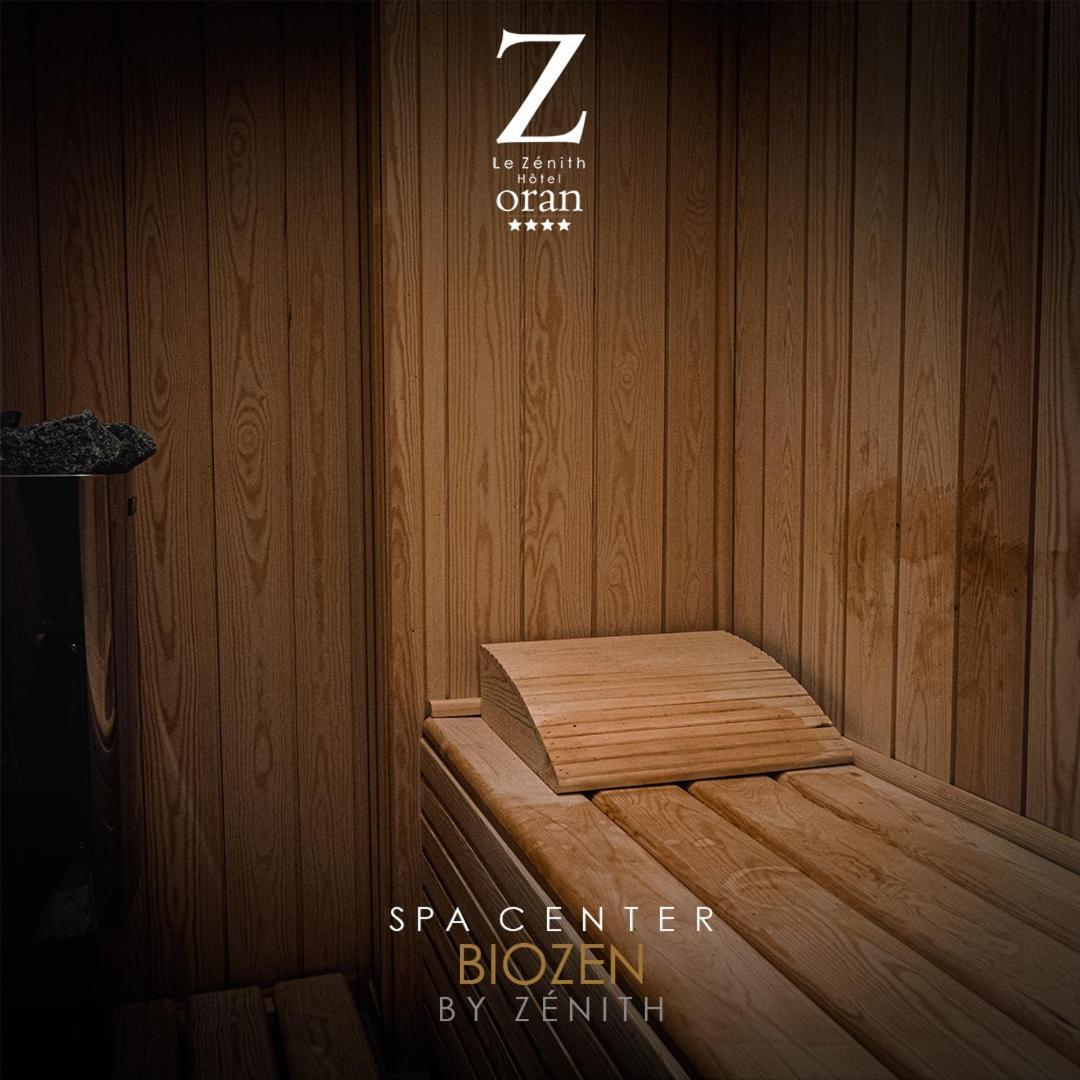 Le Zenith Hotel Oran Bagian luar foto