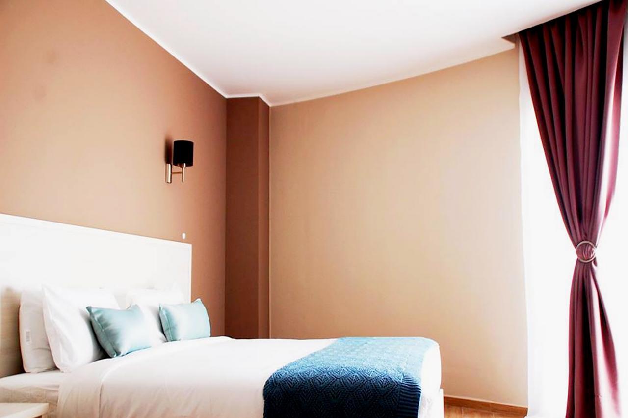 Le Zenith Hotel Oran Bagian luar foto