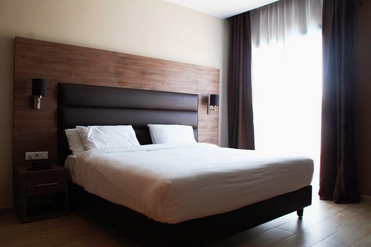 Le Zenith Hotel Oran Bagian luar foto