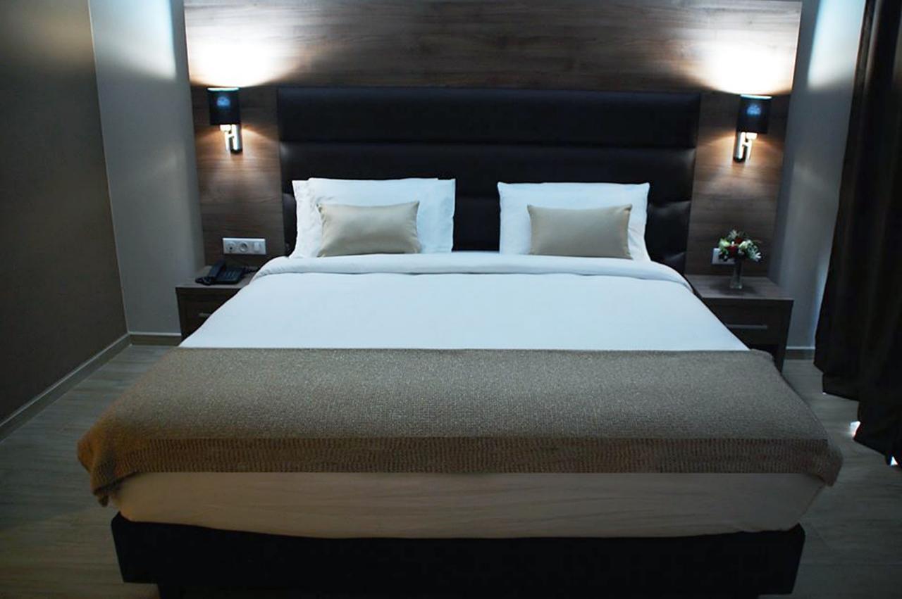 Le Zenith Hotel Oran Bagian luar foto