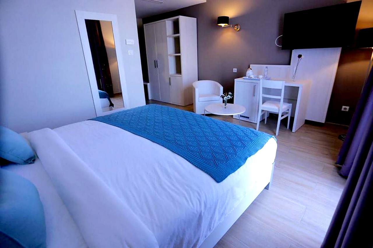 Le Zenith Hotel Oran Bagian luar foto