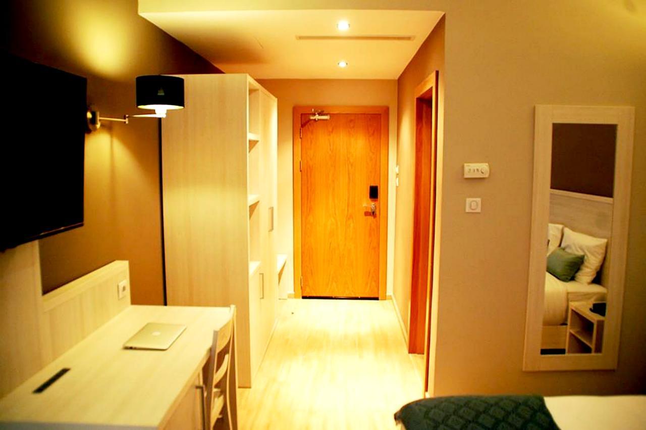 Le Zenith Hotel Oran Bagian luar foto