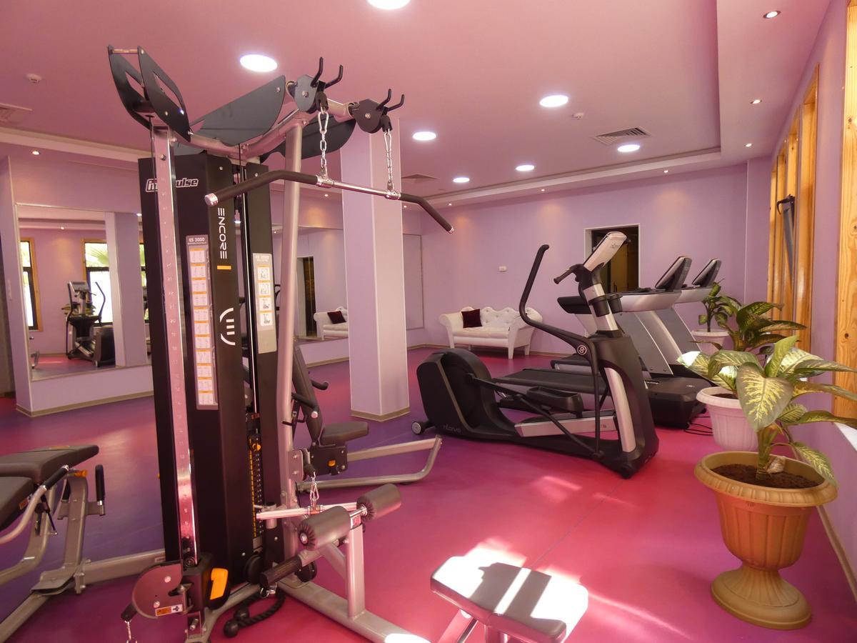 Le Zenith Hotel Oran Bagian luar foto
